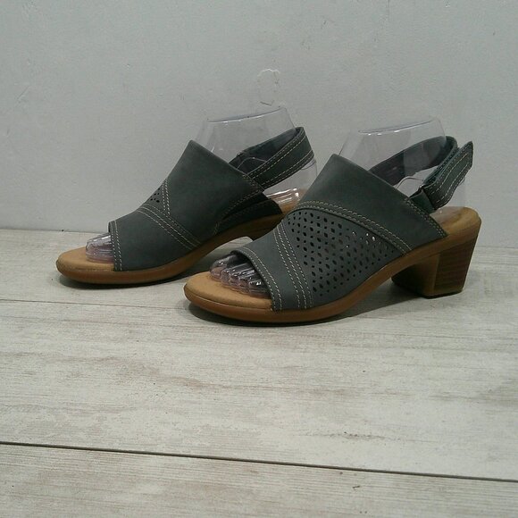 Clarks Collection Emily2 Mist Block Blue Grey Suede Nubuck Heel Sandals Size 7M - Picture 2 of 13
